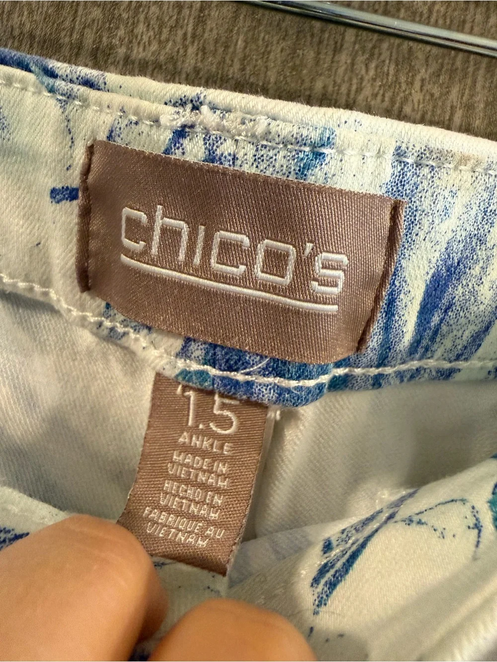 Chico's Blue Floral Print Chinos on Cream